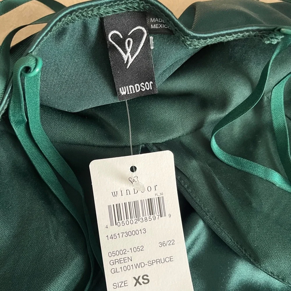 Windsor size xs green silk dress! - Picture 3 of 4